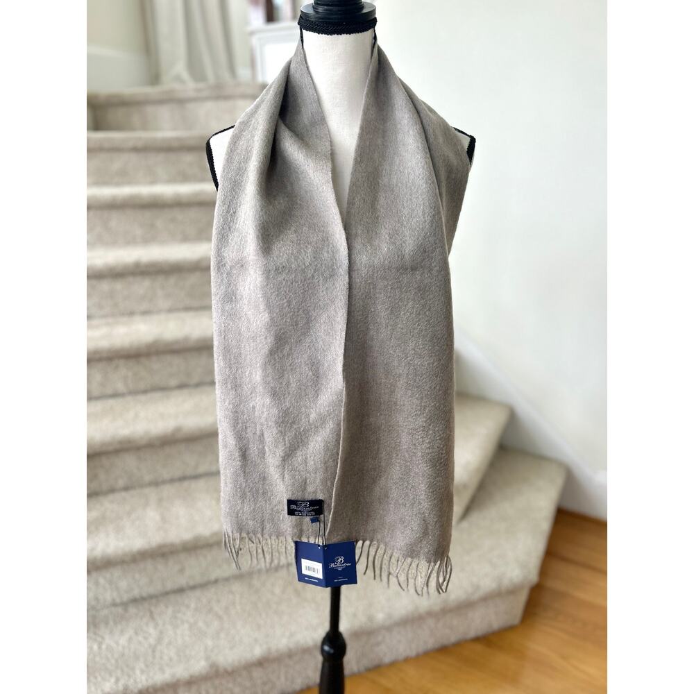 NWT Ballantrae Edinburgh Grey Wool Fringe Scarf